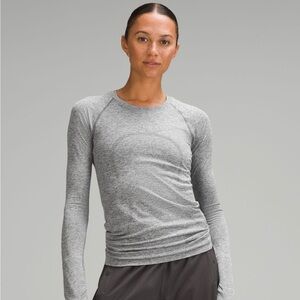 🍋Lululemon Swift Tech Long Sleeve Shirt 2.0 Color: Slate/White!